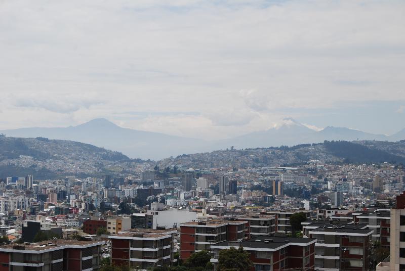 Citimed Hotel Quito Buitenkant foto